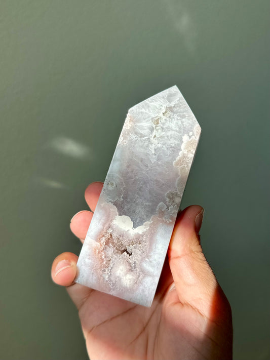 [7] Flower Agate Tower w/ Druzy Pockets